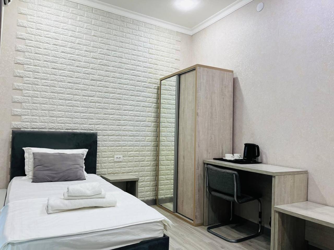 Hotel Shosh Boutique Tashkent Luaran gambar