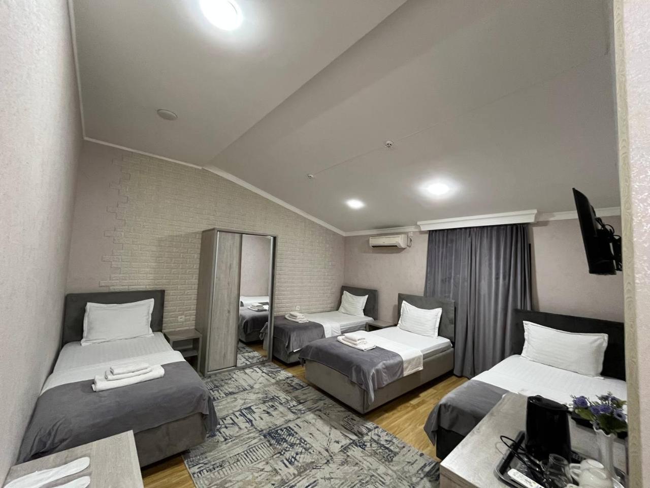 Hotel Shosh Boutique Tashkent Luaran gambar